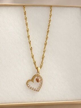 10K Italy Real Gold Heart Pendant Necklace | 2g | Excellent Condition